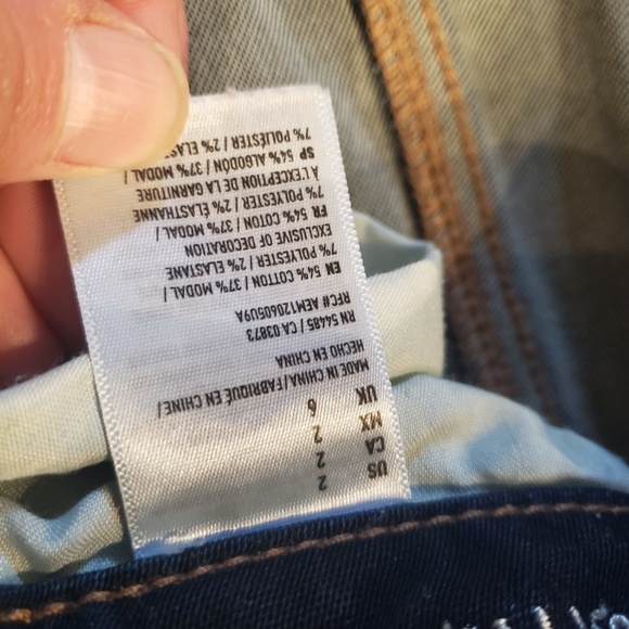 American eagle cut off shorts size 2 - Picture 3 of 3